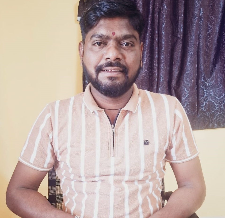 अमोल भगवान दरेकर 